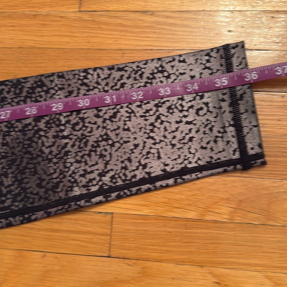 NWOT Black and Silver Speckled Leggings size S - Picture 5 of 5